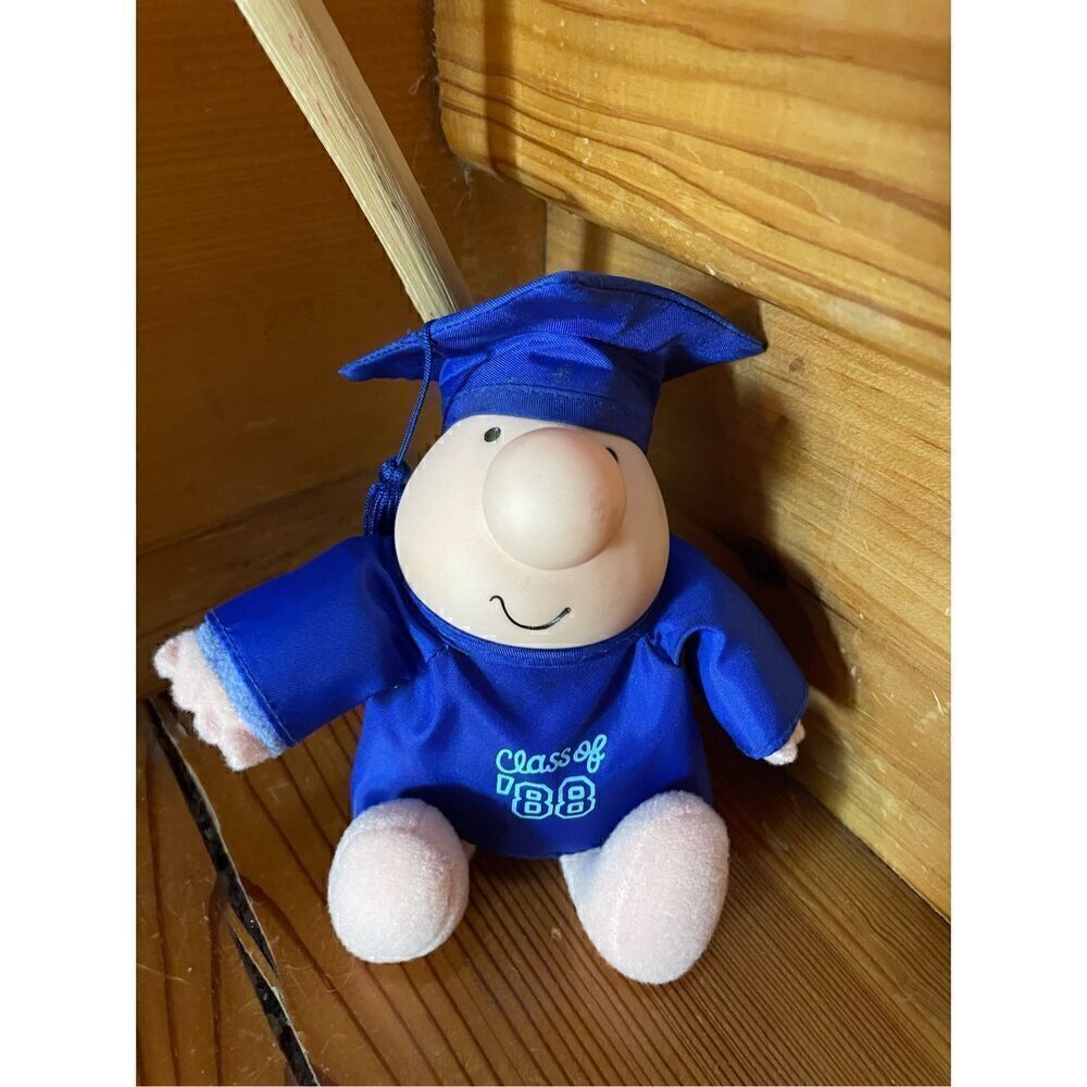 ZIGGY AMERICAN GREETINGS CLASS of 1988 SITTING PLUSH